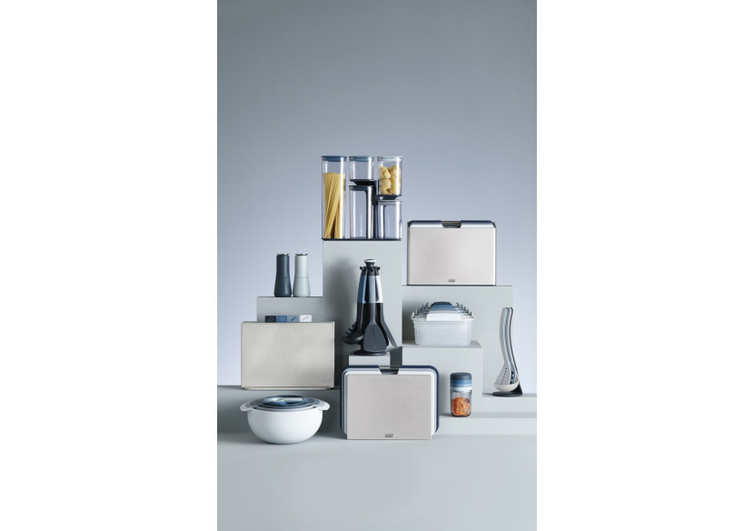 Distributeur de Savon Joseph Joseph - Design Pratique en Bleu Nuit - JJ 003093 - Joseph Joseph Distributeur de Savon Joseph Joseph - Design Pratique en Bleu Nuit - JJ 003093 - Joseph Joseph