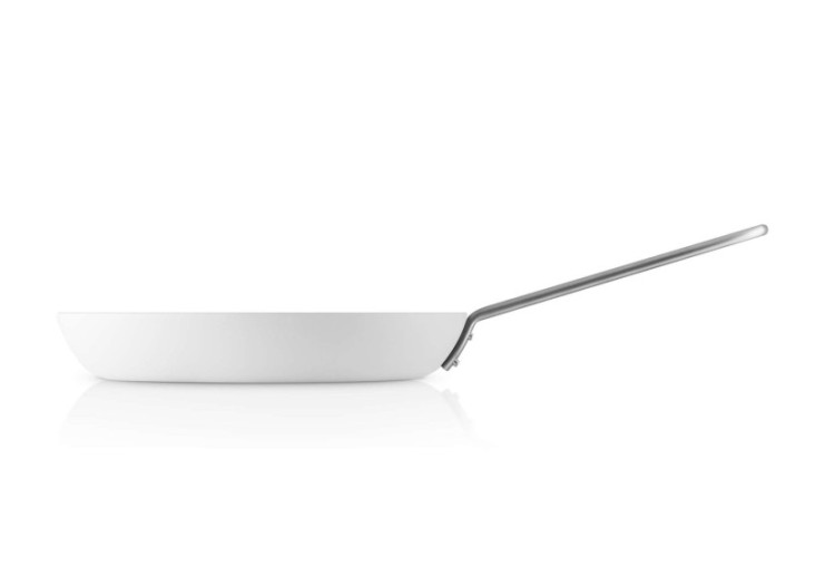 Poêle White Line - 28 cm avec Revêtement Antadhésif - ET 037822 - Eva Trio 2