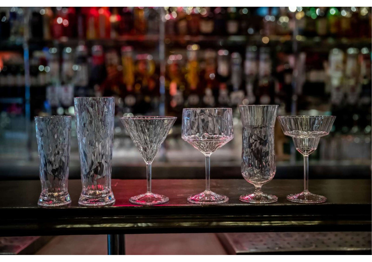 Verre à Martini 250 ml - Élégance et Durabilité - KZ 508916 - Koziol