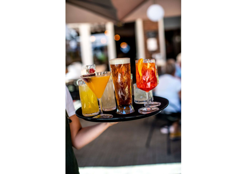 Verre à Martini 250 ml - Élégance et Durabilité - KZ 508916 - Koziol