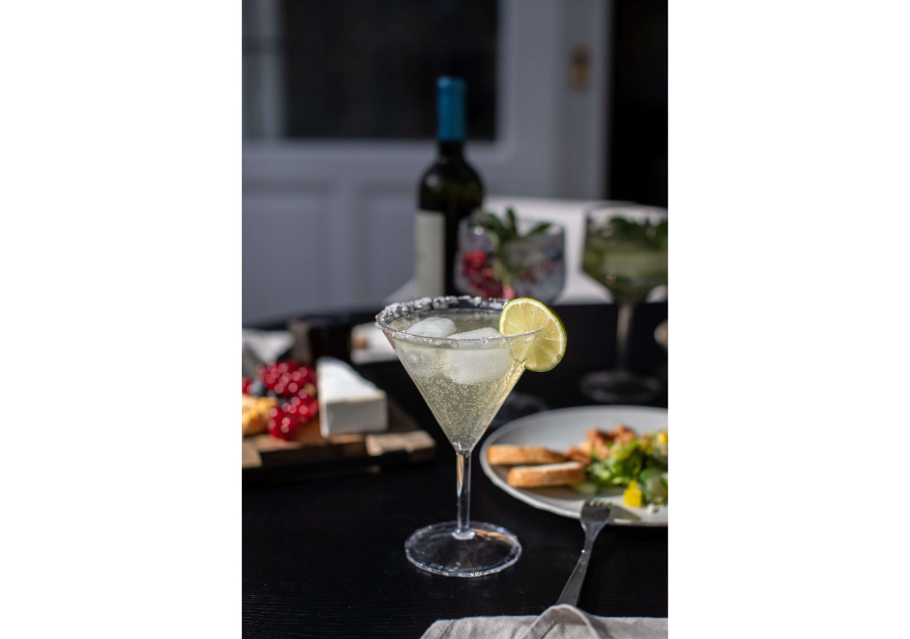 Verre à Martini 250 ml - Élégance et Durabilité - KZ 508916 - Koziol