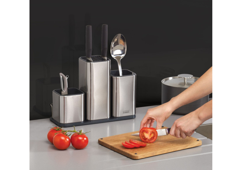 Organisateur de Cuisine AANRECHT - Avec Planche à Découper en Bois d'Oak - JJ 950267 - Joseph Joseph Organisateur de Cuisine AANRECHT - Avec Planche à Découper en Bois d'Oak - JJ 950267 - Joseph Joseph