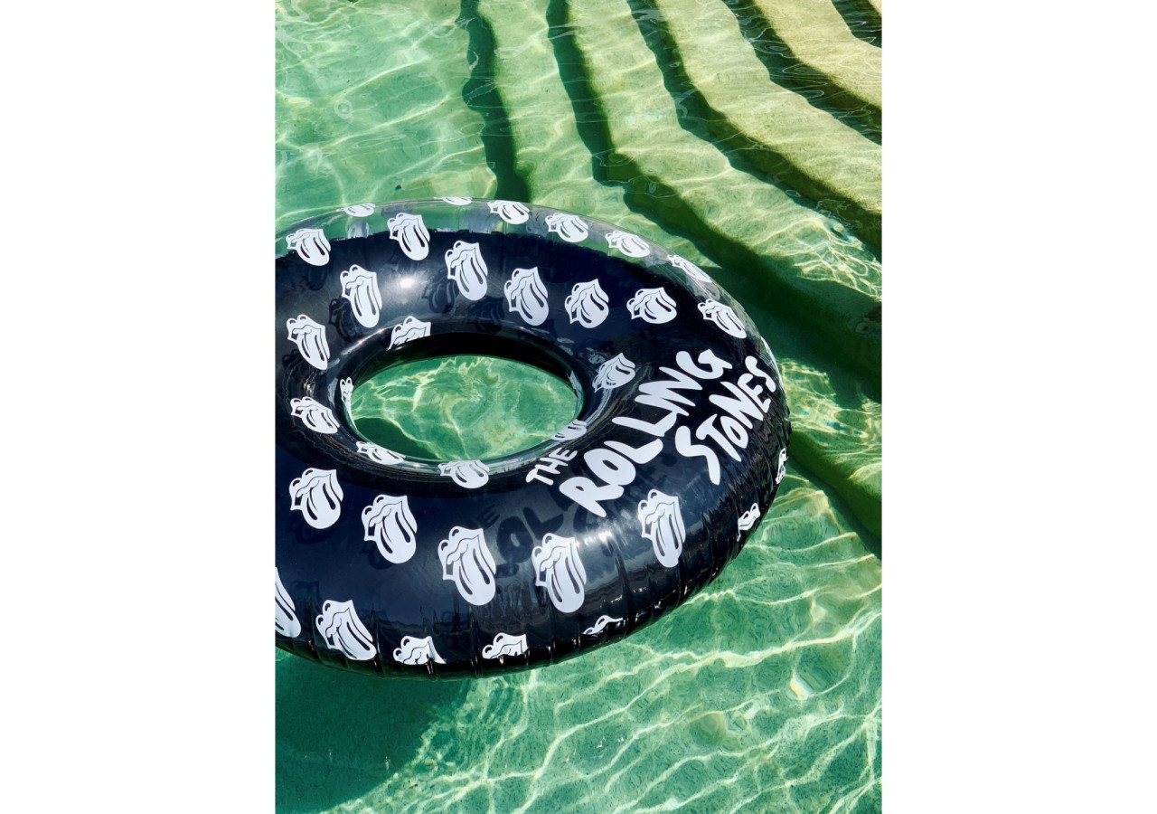 Bouée Rolling Stones - Design Unique et Confortable - SU 053027 - Sunnylife