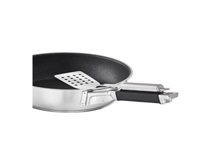 Spatule Perforée 34,5 cm - Confort et efficacité en cuisine - RS 106711 - Rösle Keuken Spatule Perforée 34,5 cm - Confort et efficacité en cuisine - RS 106711 - Rösle Keuken