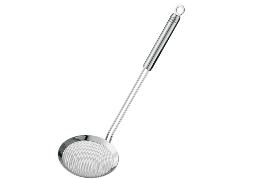 Spatule à mousse perforée - 41,5 cm pour soupes et sauces - RS 957924 - Rösle Keuken Spatule à mousse perforée - 41,5 cm pour soupes et sauces - RS 957924 - Rösle Keuken