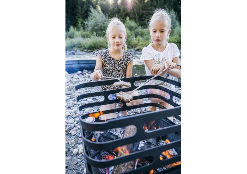 Cube Vuurkorf - Vuurkorf et barbecue multifonctionnel en acier inoxydable - HO 330122 - Höfats Cube Vuurkorf - Vuurkorf et barbecue multifonctionnel en acier inoxydable - HO 330122 - Höfats