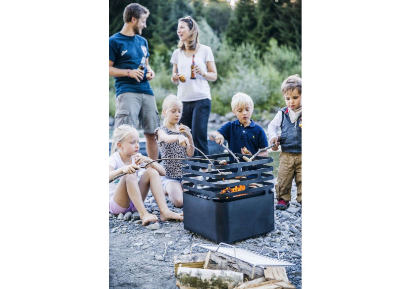 Cube Vuurkorf - Vuurkorf et barbecue multifonctionnel en acier inoxydable - HO 330122 - Höfats Cube Vuurkorf - Vuurkorf et barbecue multifonctionnel en acier inoxydable - HO 330122 - Höfats