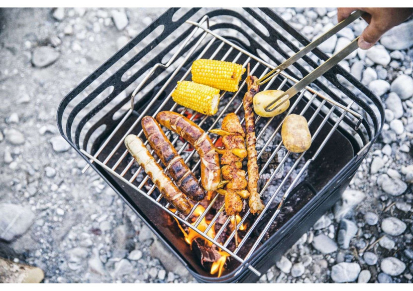 Cube Vuurkorf - Vuurkorf et barbecue multifonctionnel en acier inoxydable - HO 330122 - Höfats Cube Vuurkorf - Vuurkorf et barbecue multifonctionnel en acier inoxydable - HO 330122 - Höfats