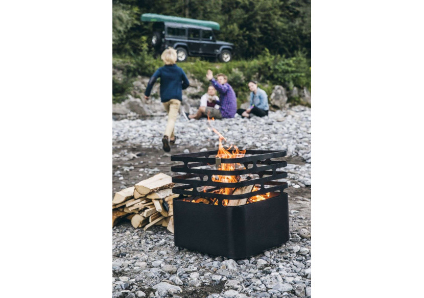 Cube Vuurkorf - Vuurkorf et barbecue multifonctionnel en acier inoxydable - HO 330122 - Höfats Cube Vuurkorf - Vuurkorf et barbecue multifonctionnel en acier inoxydable - HO 330122 - Höfats