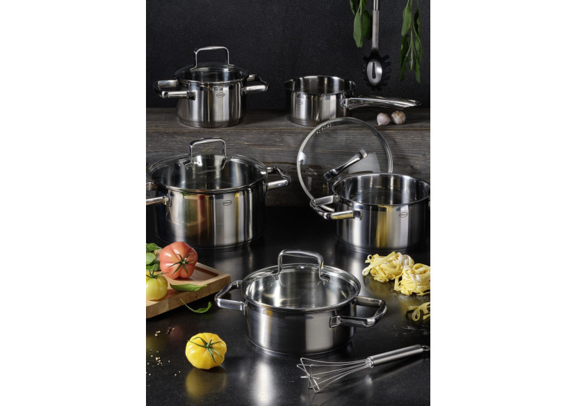 Casserole Charm 5,8 litres - Acier inoxydable avec couvercle en verre - RS 919335 - Rösle Keuken Casserole Charm 5,8 litres - Acier inoxydable avec couvercle en verre - RS 919335 - Rösle Keuken