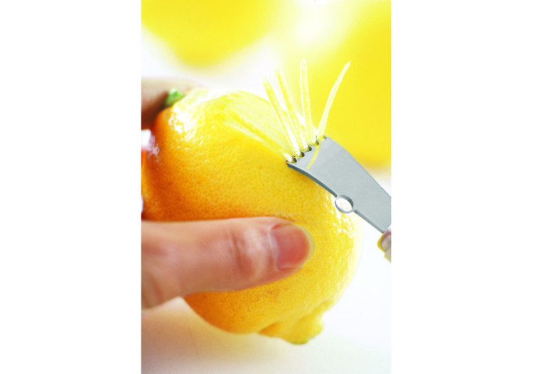 Zesteur 16 cm - Râpe en acier inoxydable pour agrumes - RS 127143 - Rösle Keuken 2