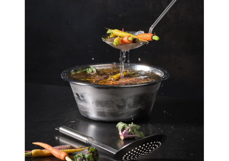 Bol RVS 5,6 Litres - Idéal pour mélanger et servir - RS 158314 - Rösle Keuken 2