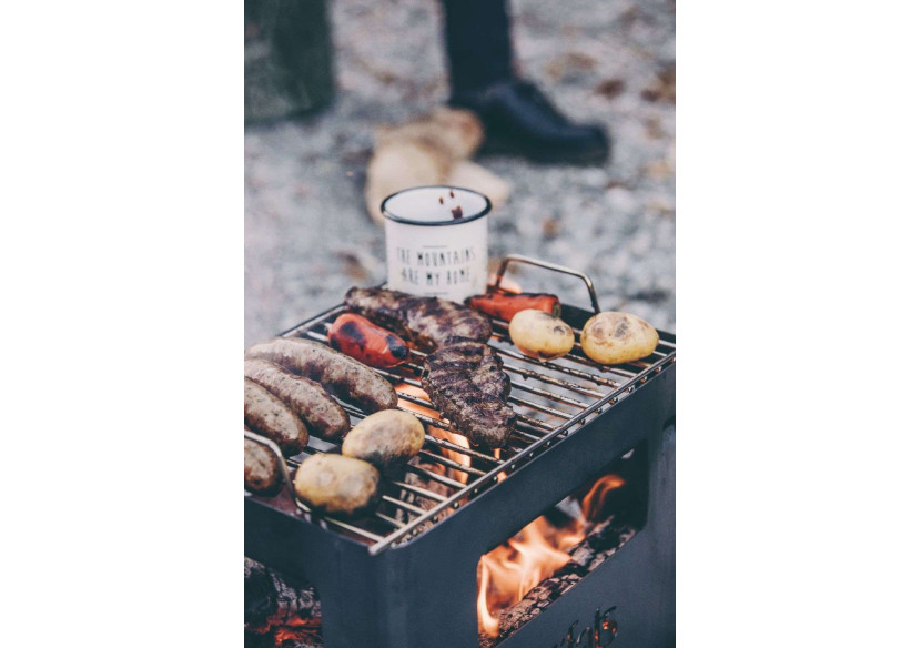 Grill pour feu de camp Beer Box - Accessoire barbecue élégant - HO 330511 - Höfats Grill pour feu de camp Beer Box - Accessoire barbecue élégant - HO 330511 - Höfats