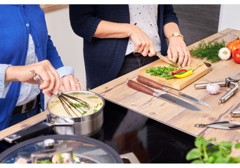 Fouet en silicone 22,5 cm - Pour mélanges légers et délicats - RS 956057 - Rösle Keuken Fouet en silicone 22,5 cm - Pour mélanges légers et délicats - RS 956057 - Rösle Keuken