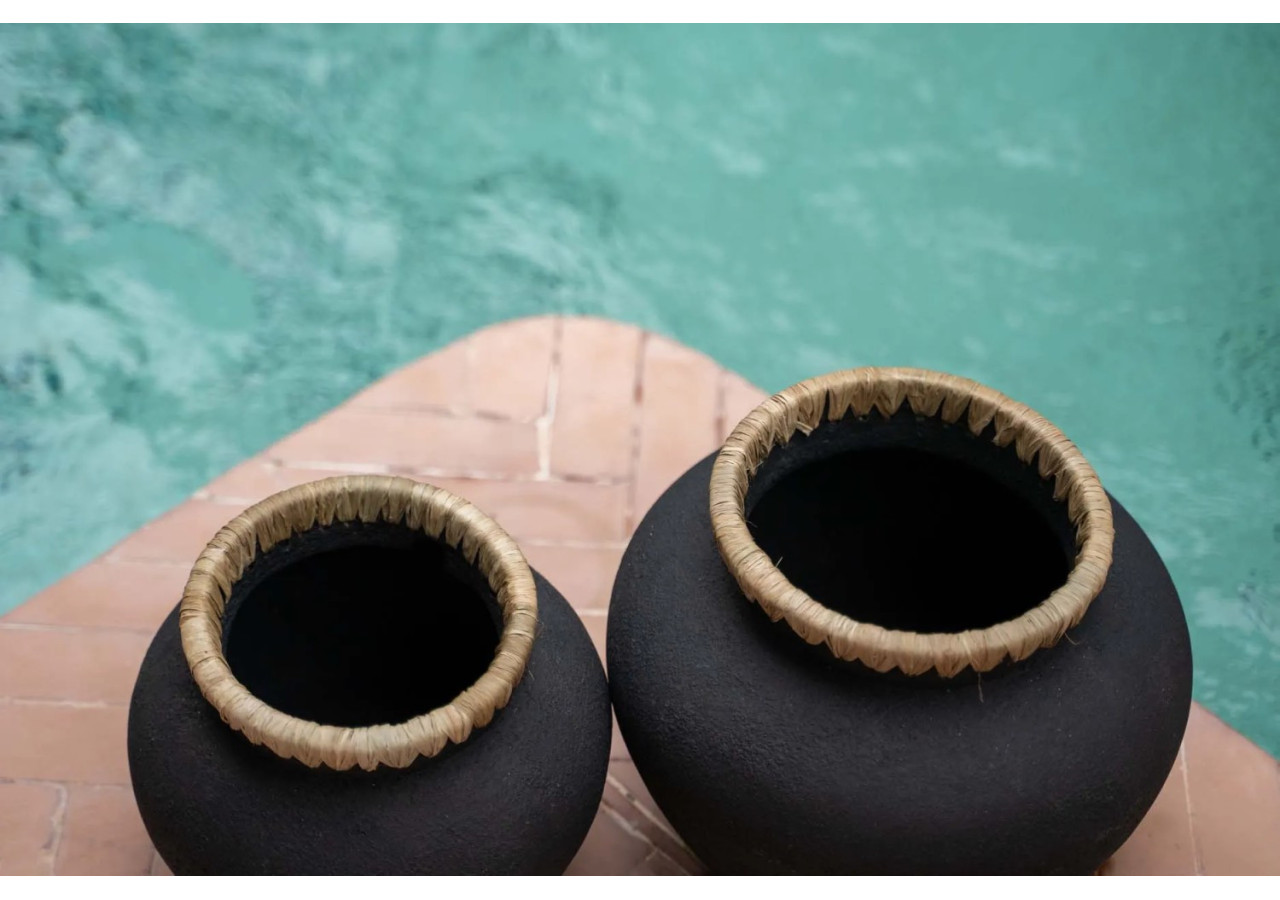 Vase Styly - Noir Naturel - L - JABR041BN-L - Bazar Bizar