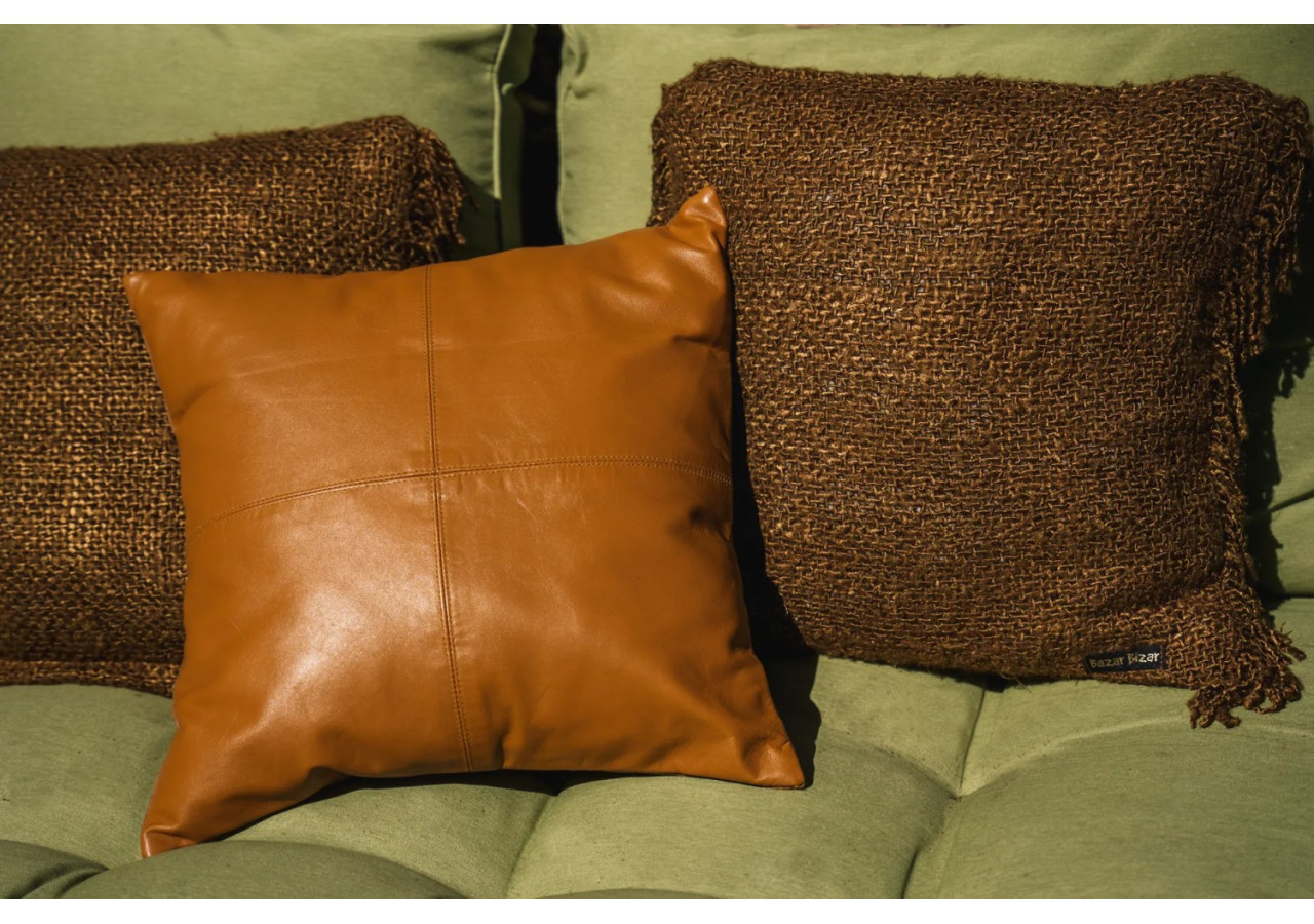 Housse de Coussin Cuir Quatre Panneaux - Camel - 40x40cm - INPG001Ca-40x40 - Bazar Bizar