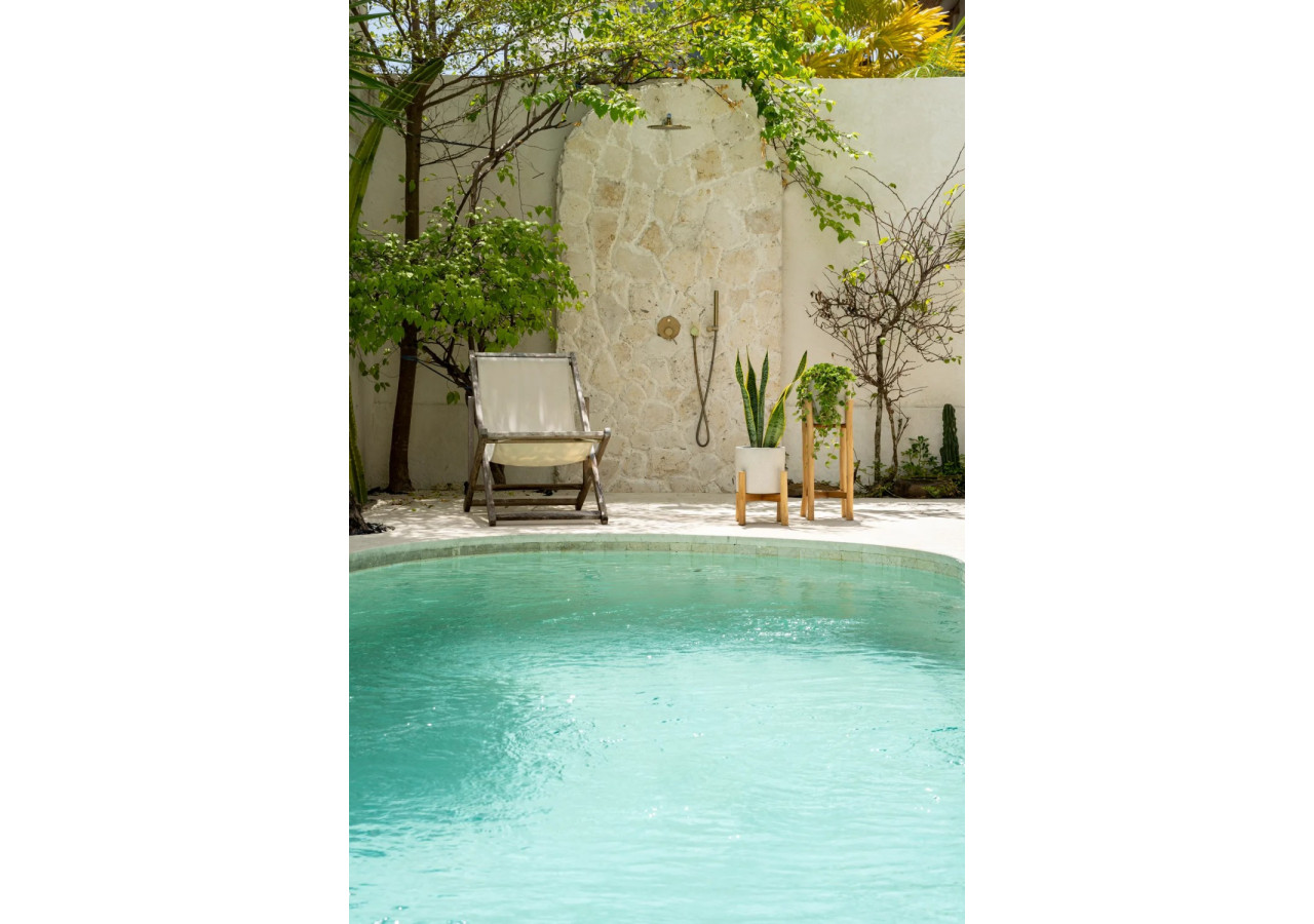 Support de Plante Chalk High - Béton Naturel - Grand - JABR043ConN-L - Bazar Bizar