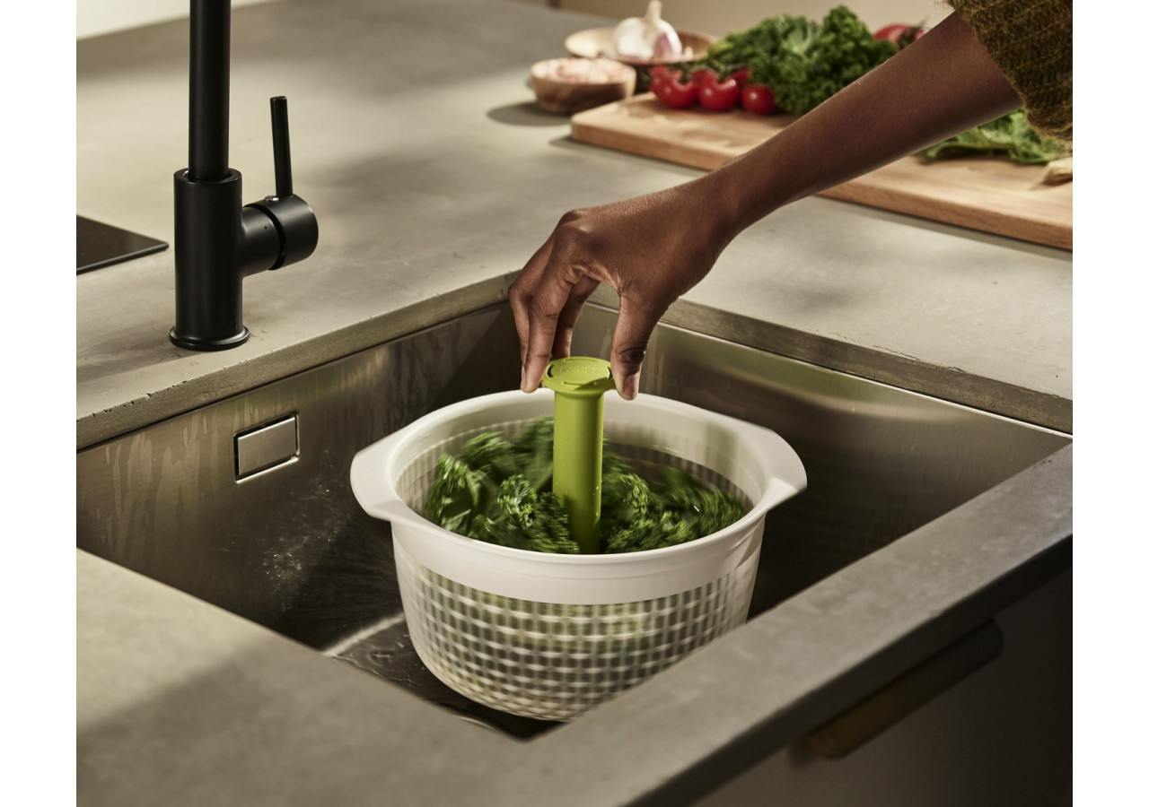 Spindola - Centrifugeuse à salade et passoire multifonction - JJ 004946 - Joseph Joseph