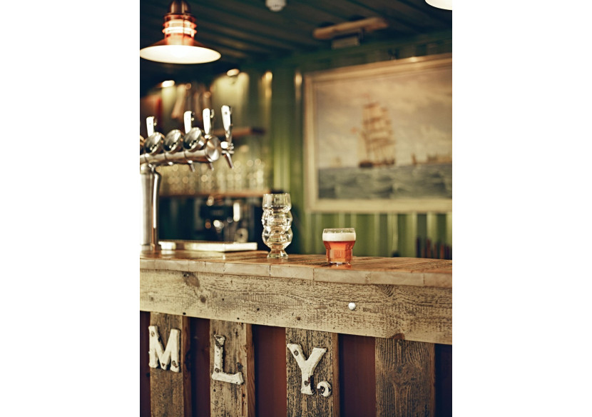 Set de Verres Empilables La Familia - Élégance et praticité - QD 567423 - Qdo Set de Verres Empilables La Familia - Élégance et praticité - QD 567423 - Qdo