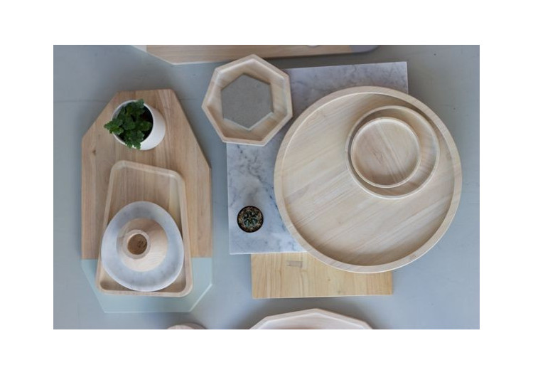 Plateau Rondi M - Bois de caoutchouc fait main, 2 cm d'épaisseur - TD 018772 - TAK Design 2