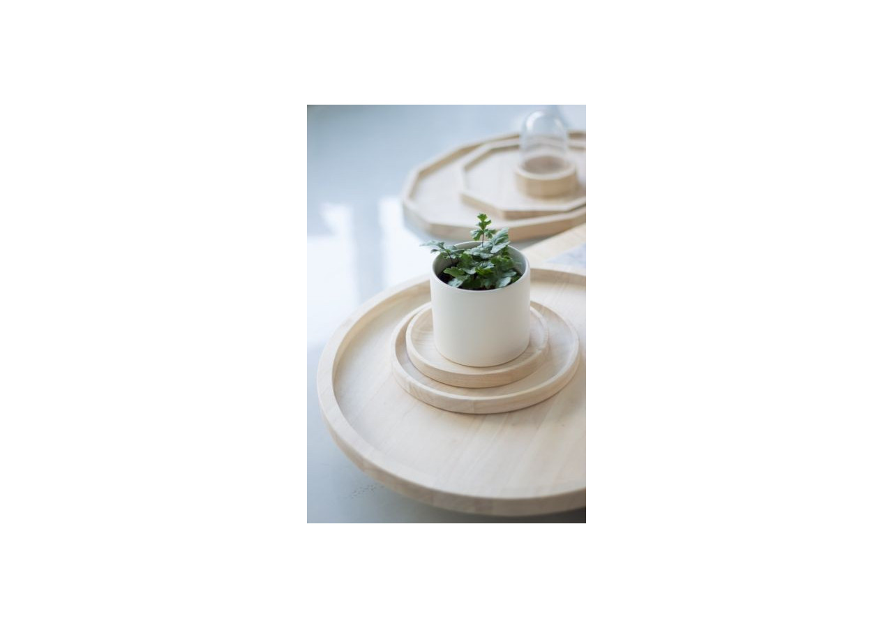 Plateau Rondi M - Bois de caoutchouc fait main, 2 cm d'épaisseur - TD 018772 - TAK Design