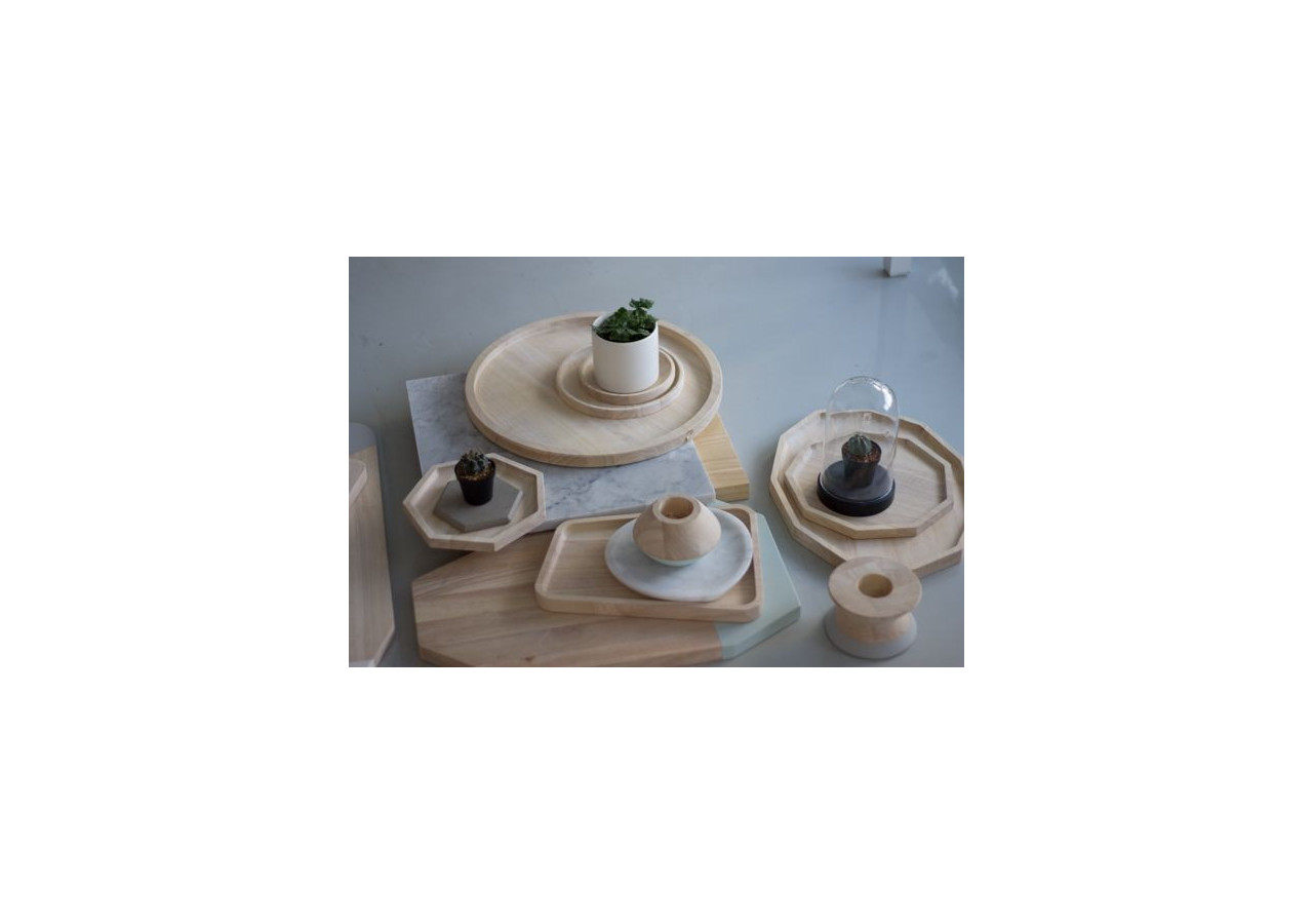 Plateau Rondi M - Bois de caoutchouc fait main, 2 cm d'épaisseur - TD 018772 - TAK Design