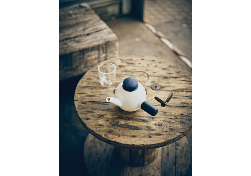 Théière Moderne 1 L - Design Pratique - QD 567160 - Qdo Théière Moderne 1 L - Design Pratique - QD 567160 - Qdo