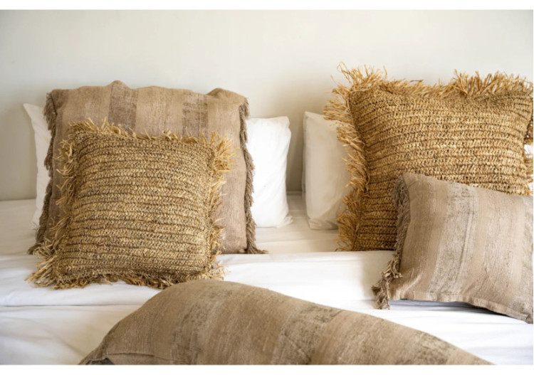 Housse de Coussin Oh My Gee - Velours Béton 40x40cm - INIE001ConV-40x40 - Bazar Bizar 2