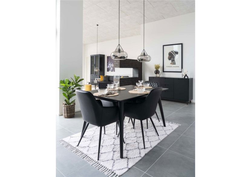 Chaise de Salle à Manger Harbo - Noir avec pieds noirs - 1001153 - House Nordic Chaise de Salle à Manger Harbo - Noir avec pieds noirs - 1001153 - House Nordic