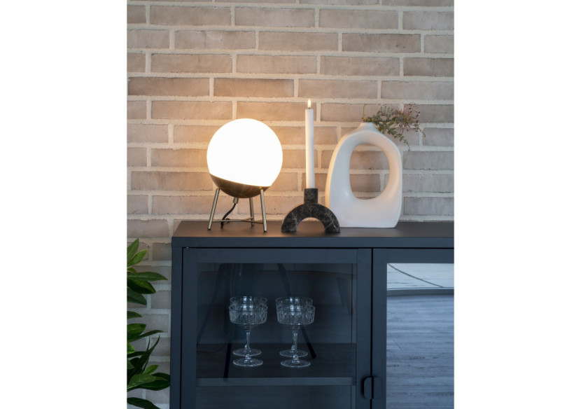 Lampe de Table CHELSEA - Verre blanc et douille en laiton, 150 cm de cordon en tissu - 6406230 - House Nordic