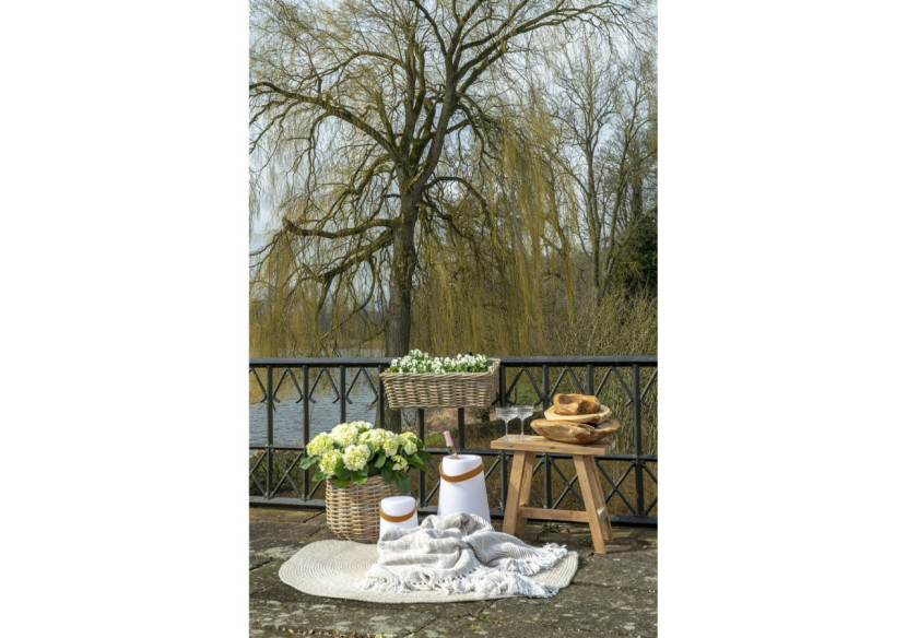 Bac de Balcon BATU - Bac en kubu avec plastique et suspension 60 x 20 x 23 cm - 4401111 - House Nordic Bac de Balcon BATU - Bac en kubu avec plastique et suspension 60 x 20 x 23 cm - 4401111 - House Nordic