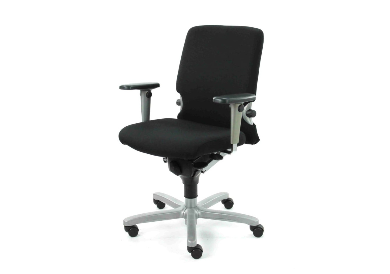 Chaise de bureau ergonomique Comforto 77 - Noir, réglable et confortable - R_COMFO_77_SSB - Refurbished