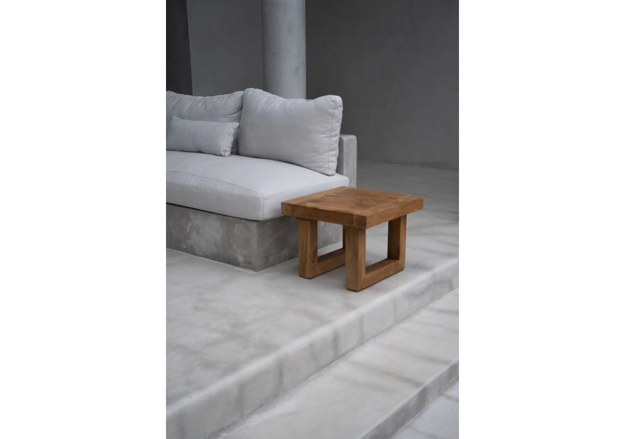 Table d'appoint en teck recyclé - Design naturel et durable - JACI027N - Bazar Bizar