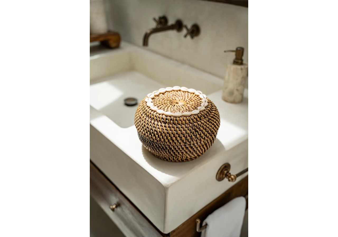 Panier Colonial Peek-a-Boo - Moyen, en rotin naturel - BAGE014NBr-M - Bazar Bizar