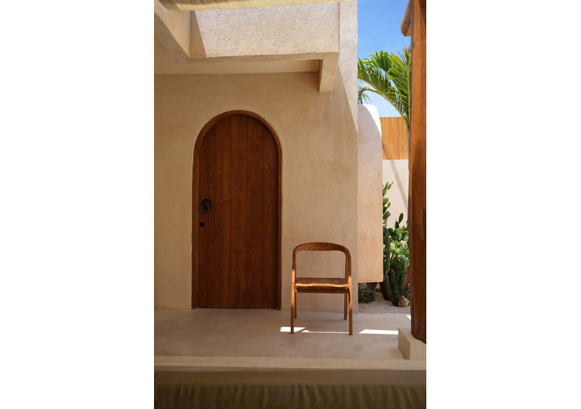 Chaise de salle à manger NIHI OKA - Teck de qualité pour extérieur - JAMEK001N - Bazar Bizar