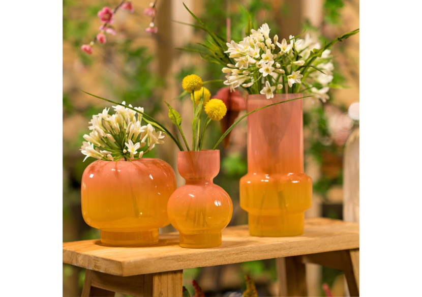 Vase en verre rose - Dimensions 15x14x15cm - 10038648 - WURM