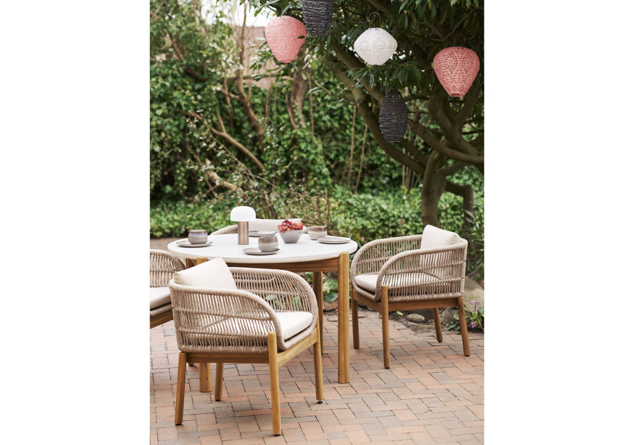 Lanterne LED FOXDALE - Éclairez vos soirées avec élégance - 6405113 - House Nordic