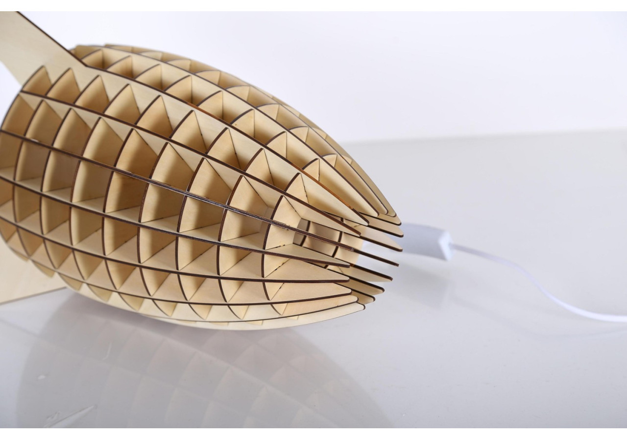 Lampe de table Rocket - Design en bois naturel 28 x 28 x 38 cm - HLOEJ-WOD-TBL - Kayoom