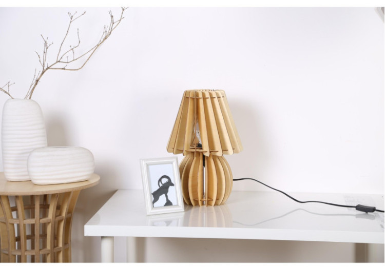 Lampe de table Stereotype - Design classique en bois 26 x 26 x 40 cm - K7DUI-WOD-TBL - Kayoom 2