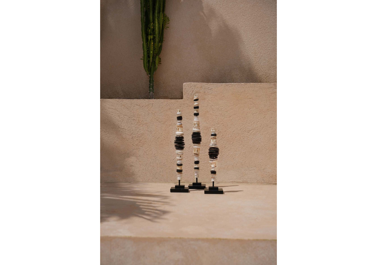 Coquillage d'argent sur support - Noir et blanc - Taille S - BAKU014BW-S - Bazar Bizar