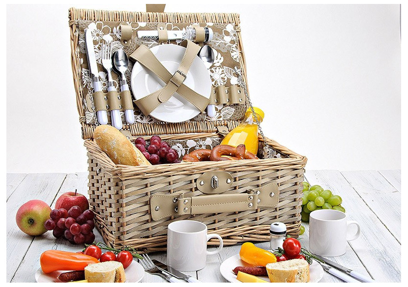 Panier de Pique-Nique pour 4 Personnes - Osier, 24 pièces, 40 x 28 x 19 cm - 10016666 - WURM