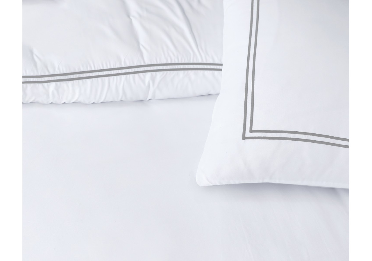Housse de Couette Brata - Blanc/Gris, 200 x 200/260 cm en Coton Perkal - 17021530 - Royal Textile