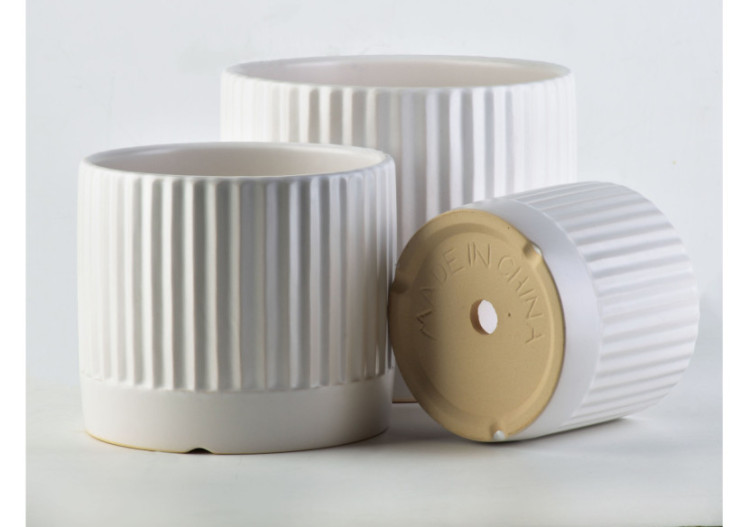 Ensemble de 3 Pots NEVA - Blanc mat à rayures, 18x16cm, 15x13cm et 12x10cm - HTYE1314-PROM - Mondex 2