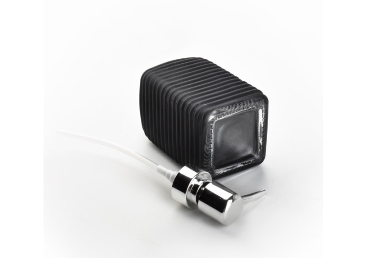 Distributeur de savon KYLE Noir - h19cm x 7.8cm - HTWM6075 - Bathlab By Mondex 2