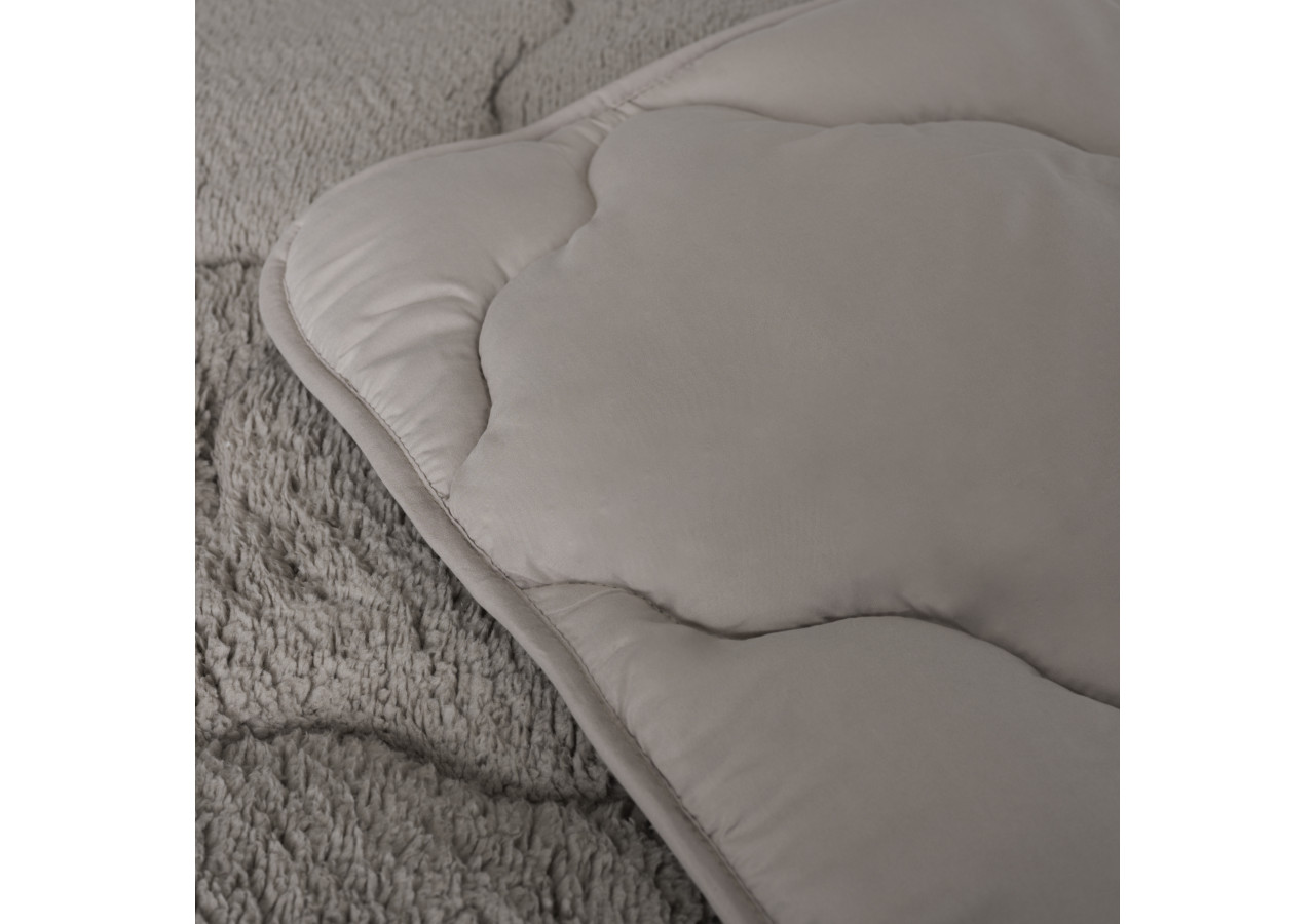 Couette Lazy Teddy Taupe - 200 x 200cm en Teddy et Microfibre - 17019251 - Sleeptime