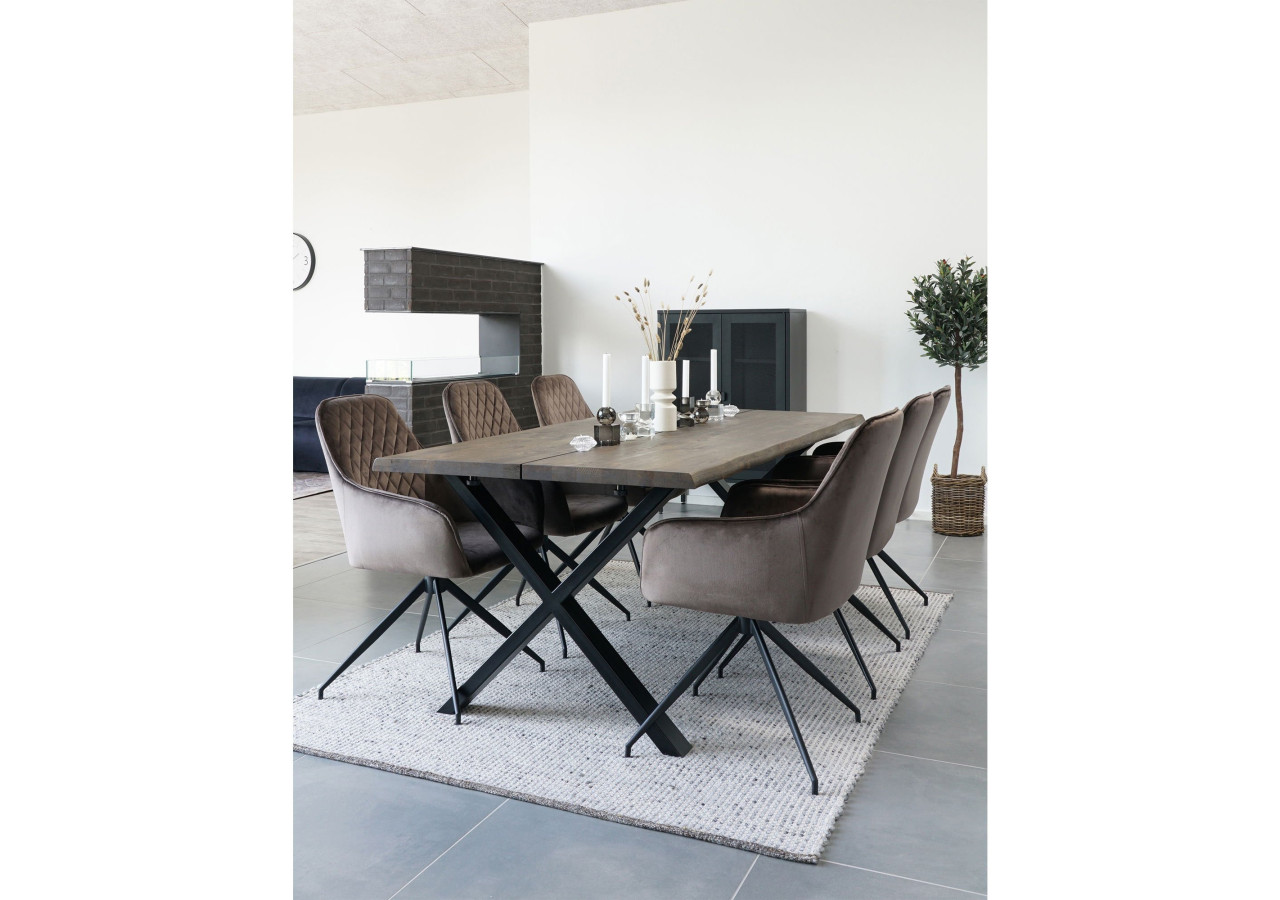 Chaise de Salle à Manger Harbo avec Rotation - Velours champignon avec pieds noirs - 1001168 - House Nordic