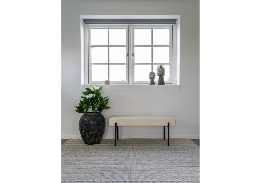 Banc Swindon - Boucle blanche avec pieds noirs, 100x36x42,5 cm - 1401302 - House Nordic