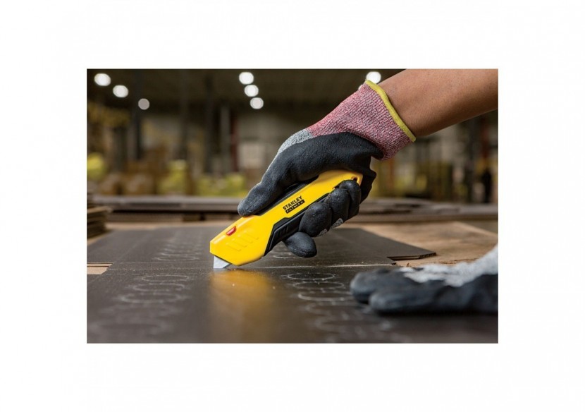 COUTEAU DE SÉCURITÉ BIMATIÈRE À GÂCHETTE ET LAME AUTO- RÉTRACTABLE FATMAX - FMHT10369-0 - Stanley