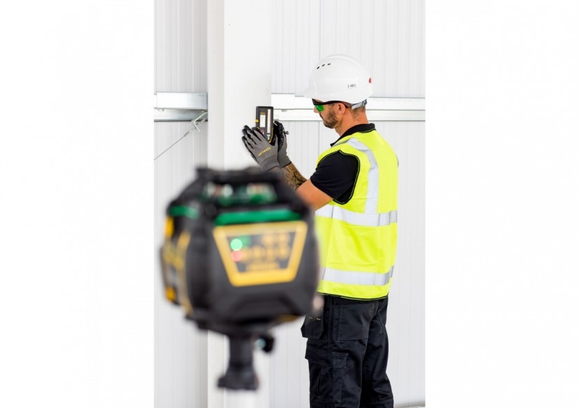 NIVEAU LASER ROTATIF RL 750LG (LI- ION) - VERT FATMAX - FMHT77448-1 - Stanley