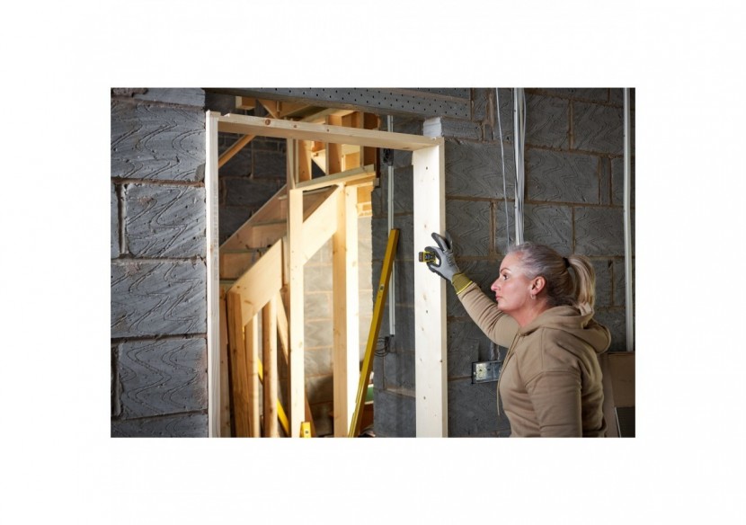 MESURE LASER TLM40 POCKET - 12M - STHT77666-0 - Stanley